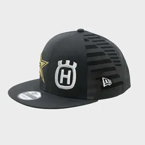 Convert-300Wx300H-PHO-HS-PERS-VS-139681-3RS24003690X-REPLICA-TEAM-FLAT-CAP-SIDE-fertig-rockstar-SALL-AWSG-V2