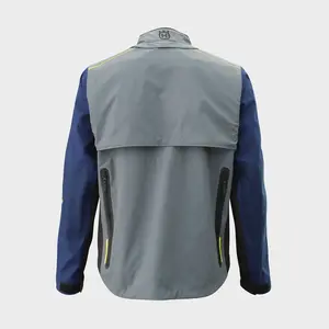 Media-PIM-1003043241-PHO-HS-PERS-RS-118495-3HS23000980X-GOTLAND-JACKET-BACK-SALL-AWSG-V1