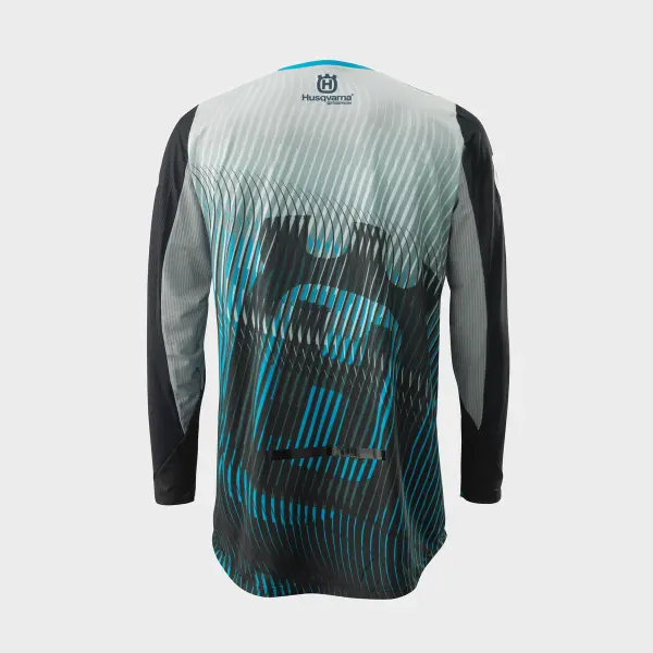 Media-PIM-1003041552-PHO-HS-PERS-RS-118480-3HS23000930X-RAILED-SHIRT-AIR-BACK-SALL-AWSG-V1