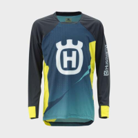 Convert-1200Wx1200H-PHO-HS-PERS-VS-139172-3HS24001770X-KIDS-RAILED-SHIRT-FRONT-SALL-AWSG-V1