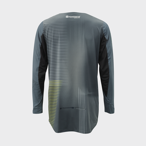 Convert-300Wx300H-PHO-HS-PERS-RS-3HS24001580X-RAILED-SHIRT-GREY-BACK-SALL-AWSG-V1