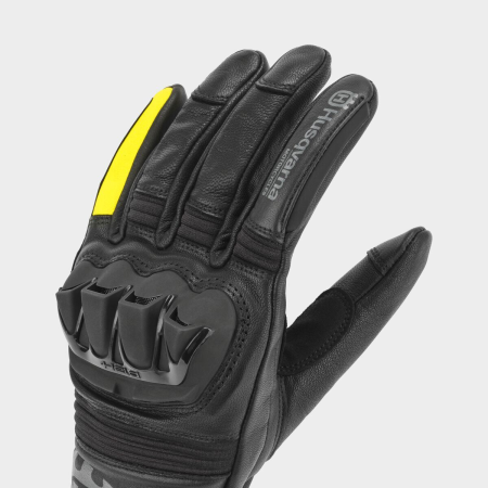 Convert-1200Wx1200H-PHO-HS-PERS-VS-3HS25000350X-PILEN-GLOVES-2-SALL-AWSG-V2