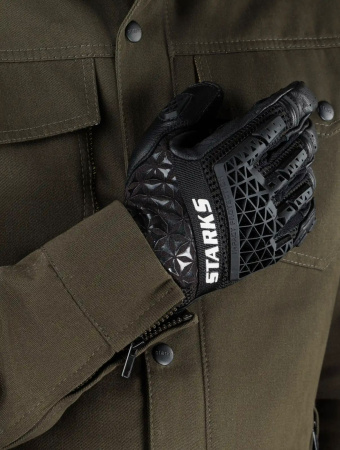 812c02f3-3efe-4b8c-a0b7-8116514a8e2a