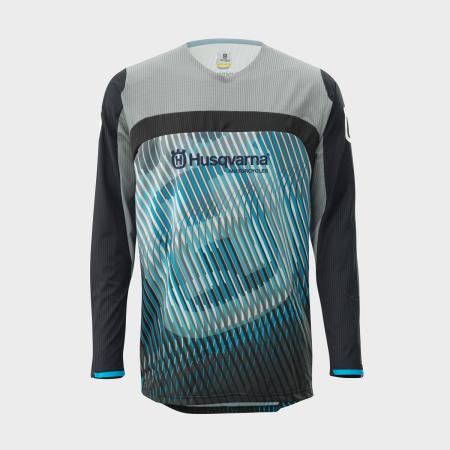 Media-PIM-1003041552-PHO-HS-PERS-VS-118481-3HS23000930X-RAILED-SHIRT-AIR-FRONT-SALL-AWSG-V1